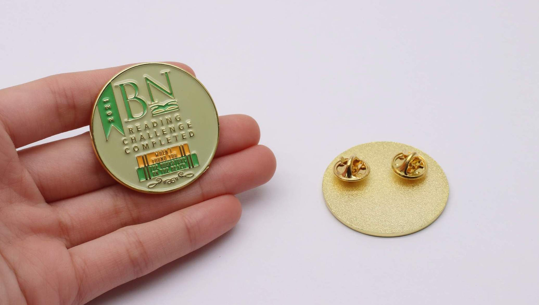 Reading Challenge Pins – The Brenda Novak Store